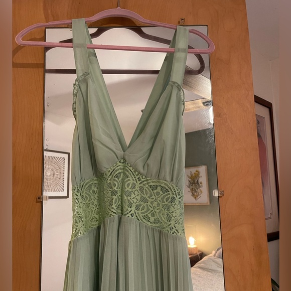 ASOS pleated dress - Picture 6 of 6